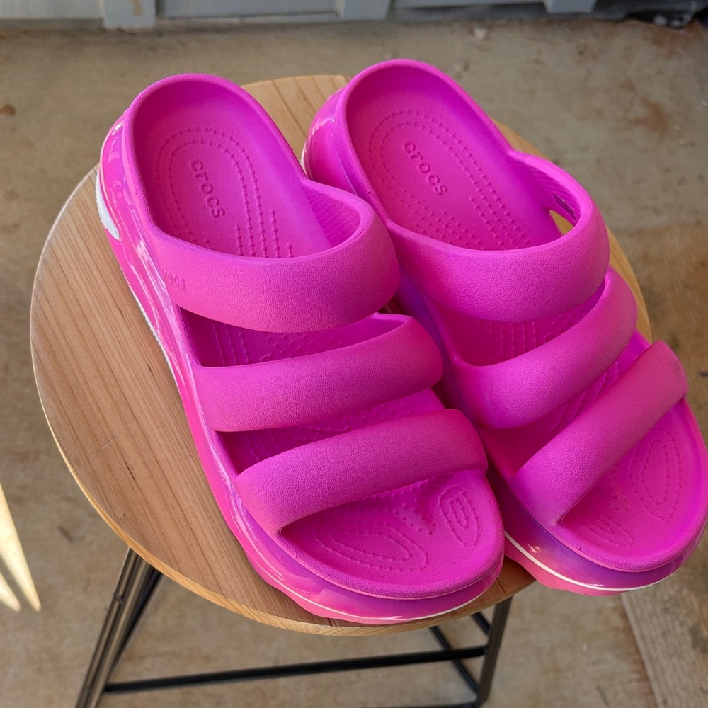 CROCS Vibrant Pink Triple Strap Sandals
